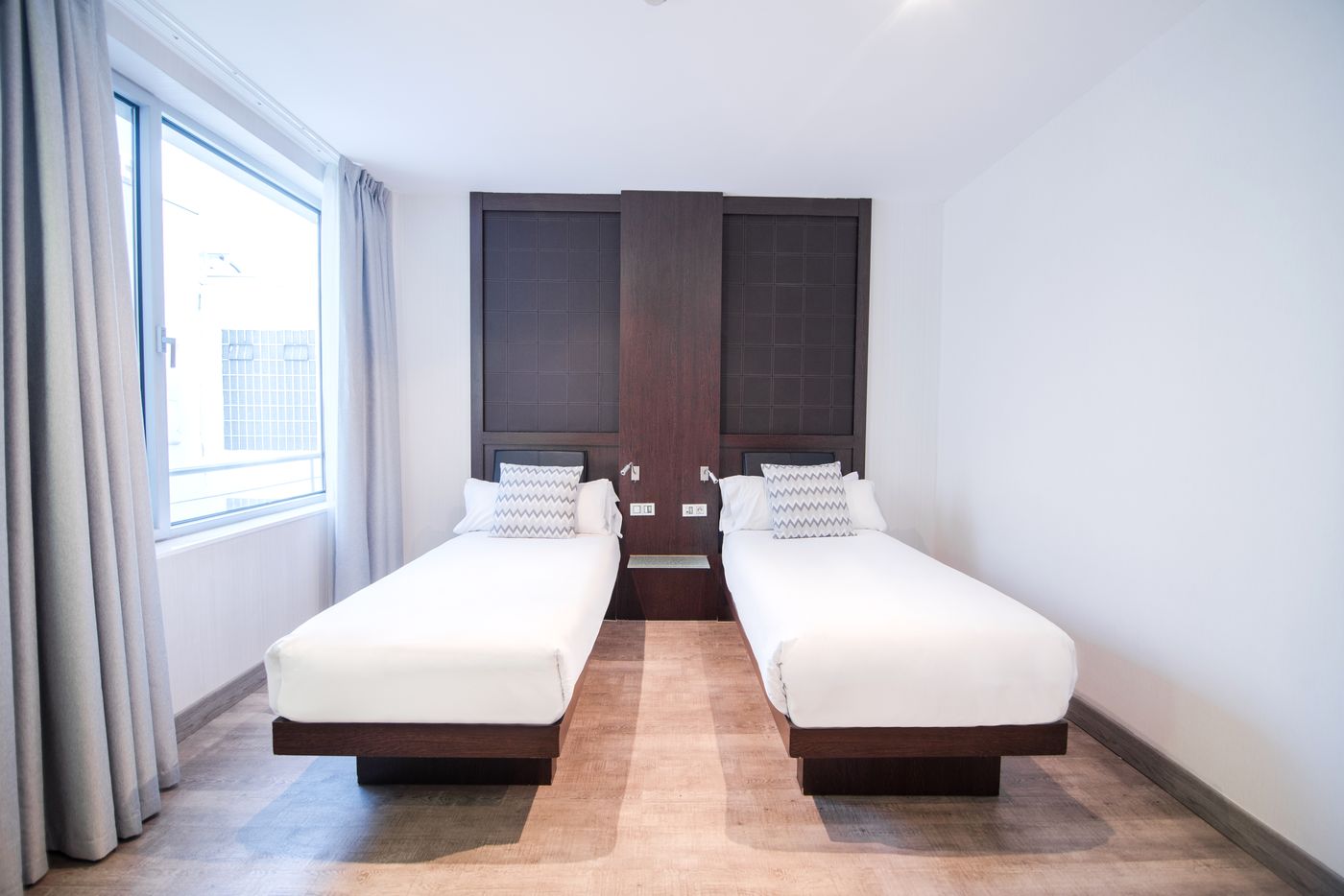 Petit-Palace-President-Castellana-Room-17