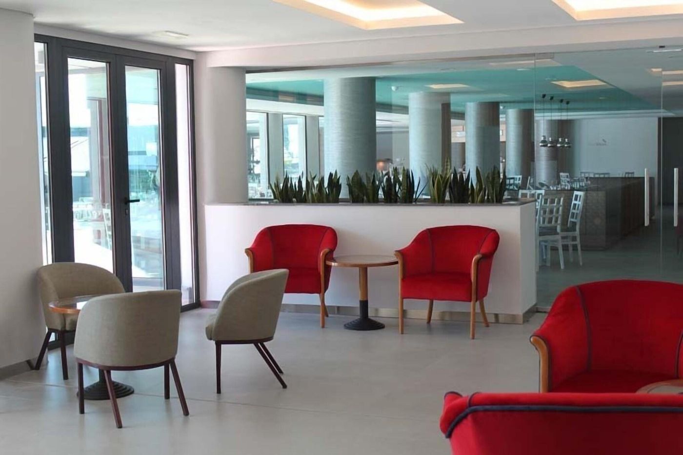 The-Views-Monumental-Restaurant-49