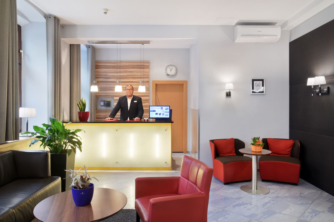 Lucia - Austria - Vienna - General view - 9