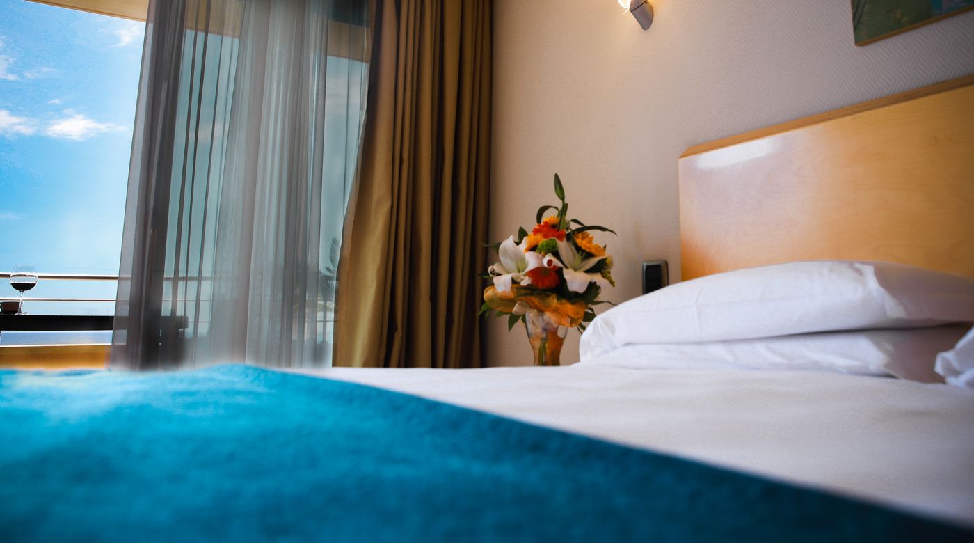 Panoramic-Hotel-Taormina-Room-14