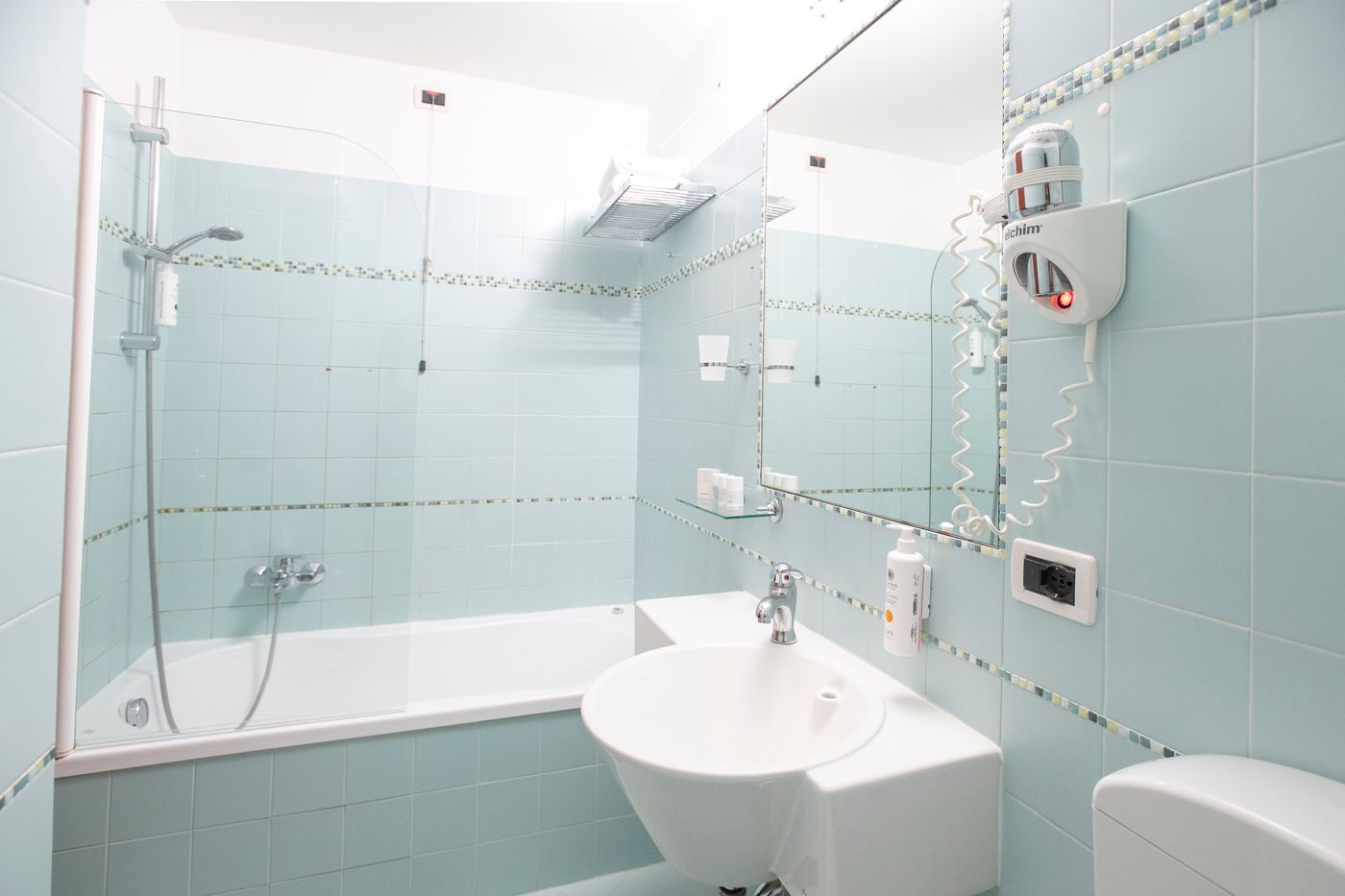 Russo-Palace-Room-30