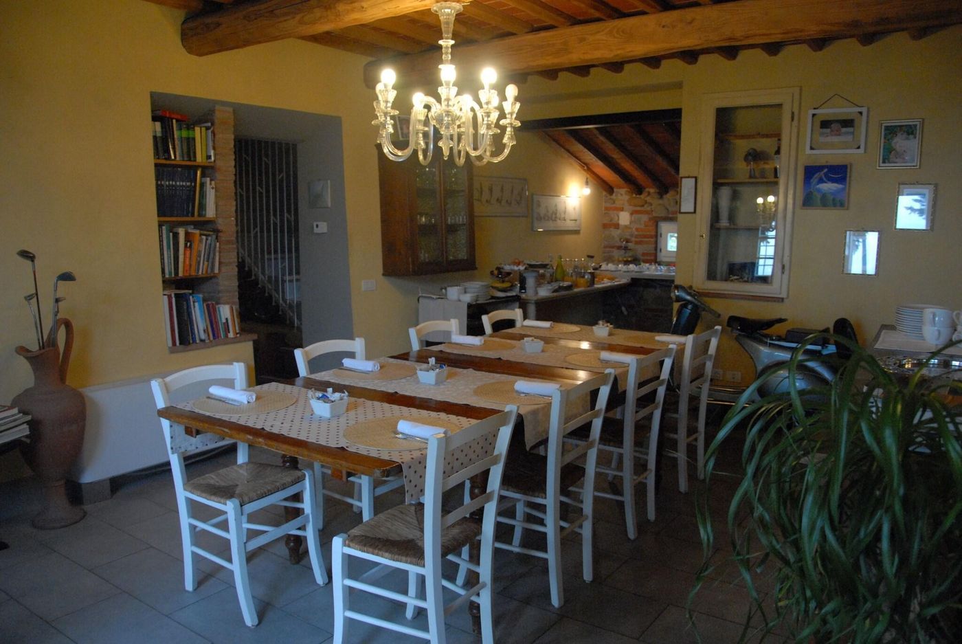 Relais-Del-Lago-Lobby-15