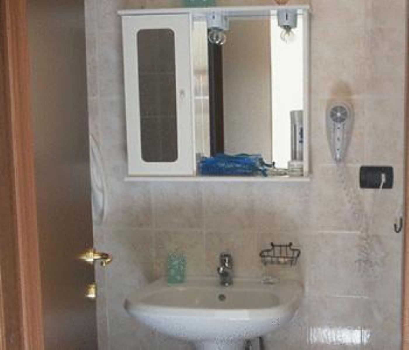 Serafino - Italy - GENOVA - Room - 8