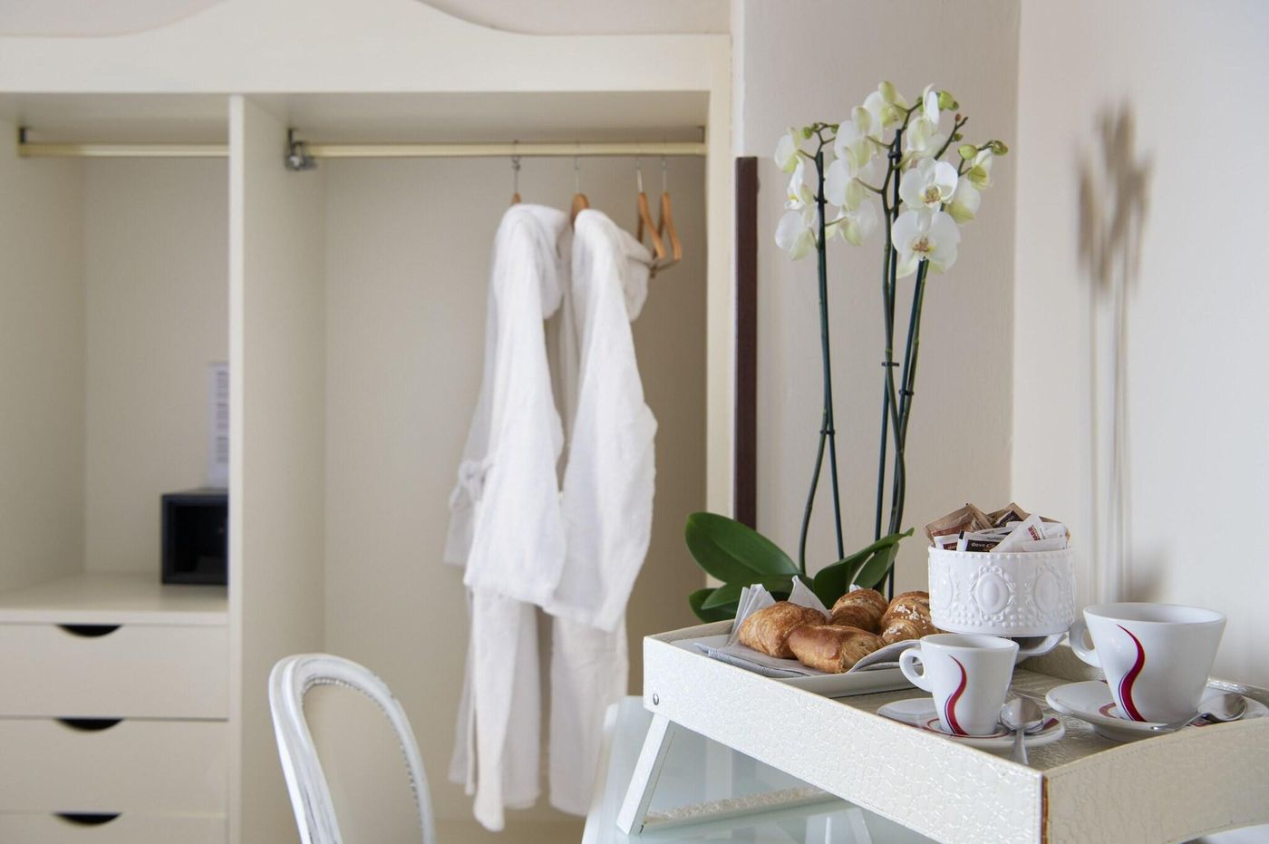 Hotel-Ariston---Spa-Room-35