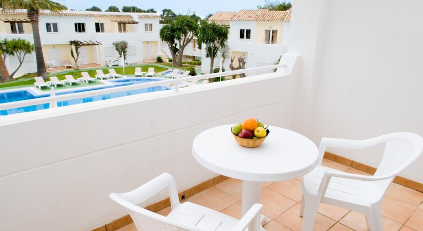 Vista Alegre Apartments