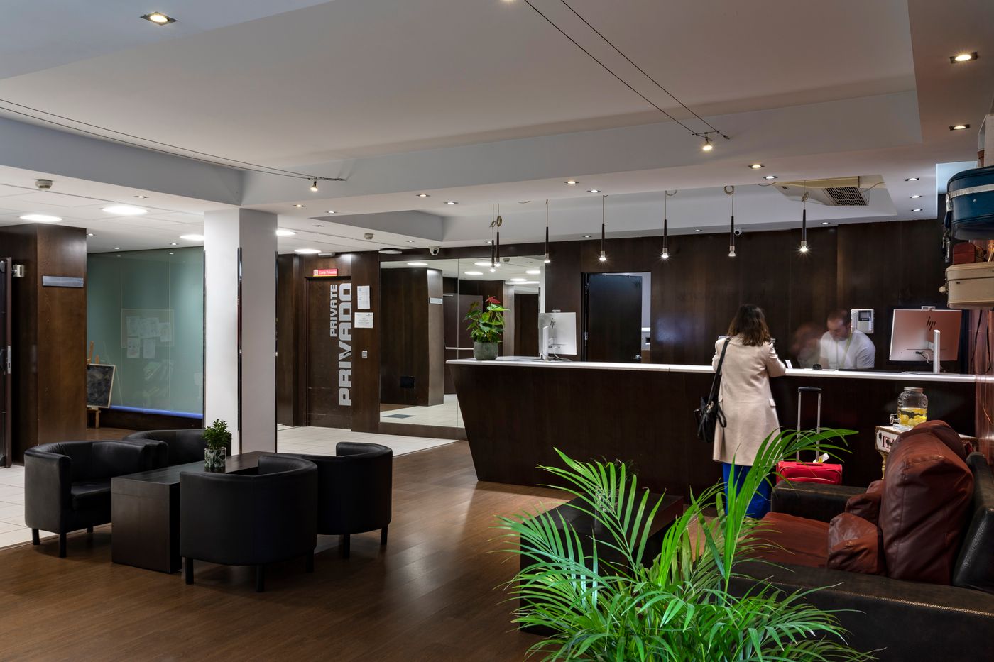 Petit-Palace-Arturo-Soria-Lobby-14