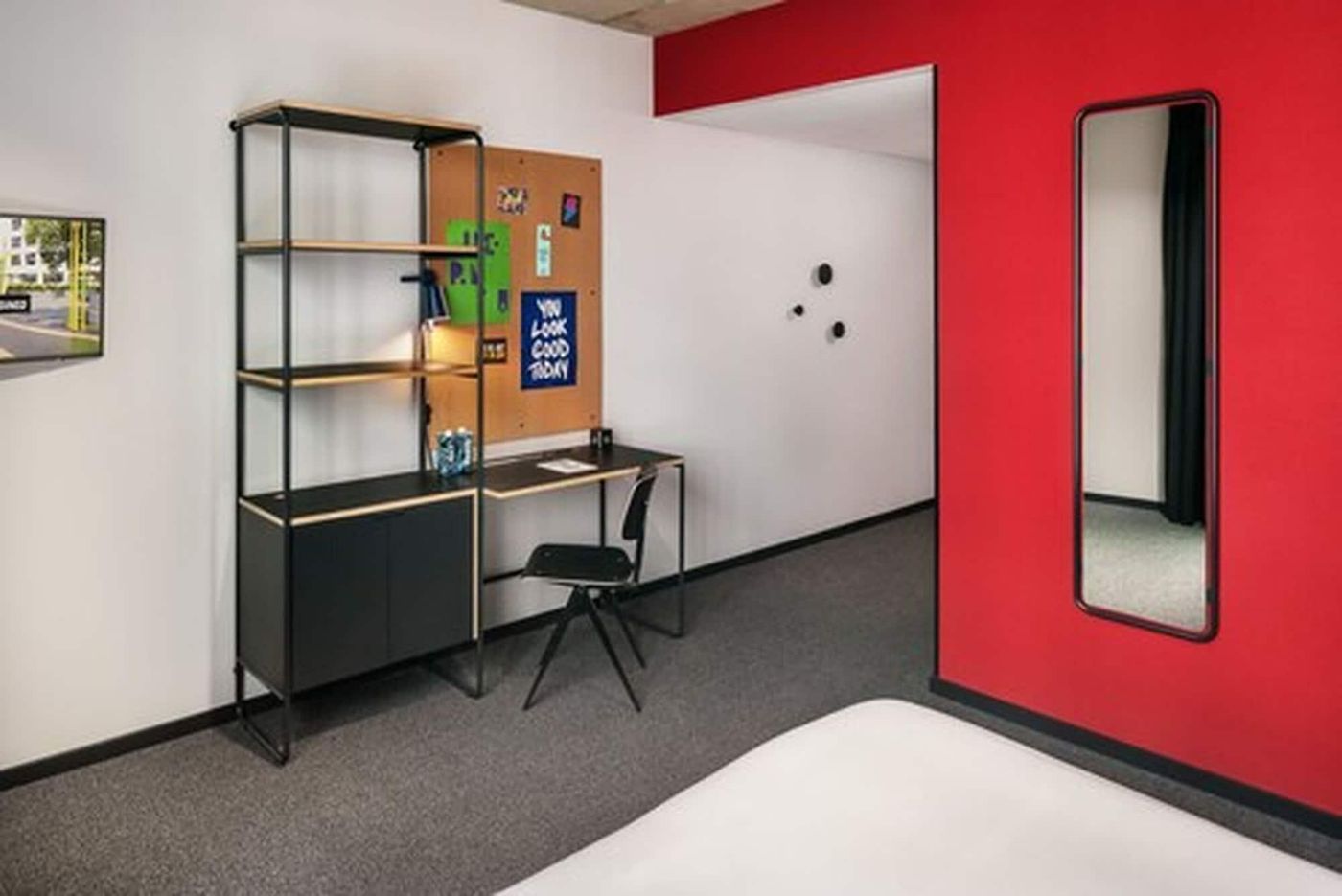 The-Social-Hub-Berlin-Room-27