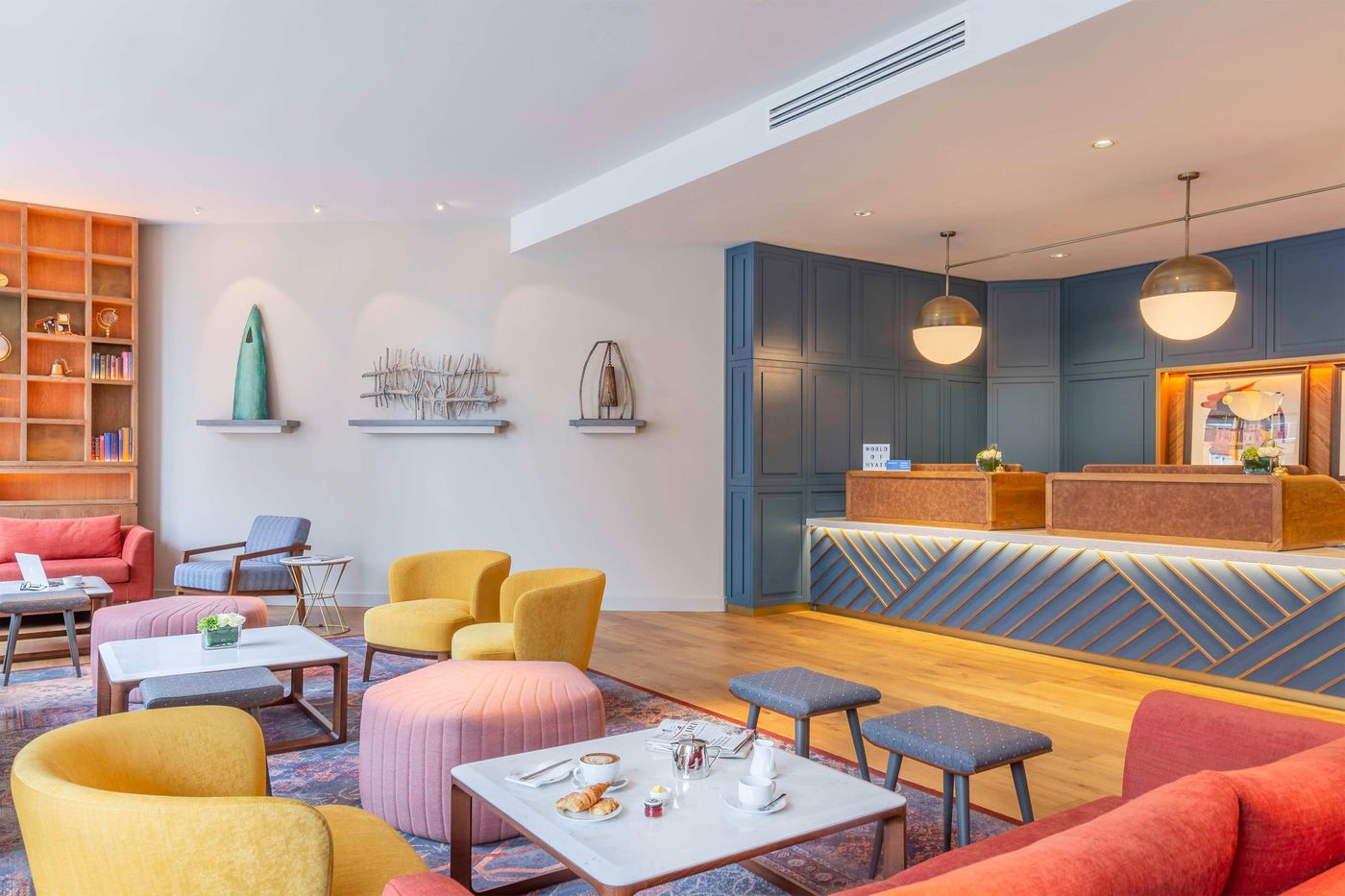 Hyatt-Centric-The-Liberties-Dublin-Lobby-17