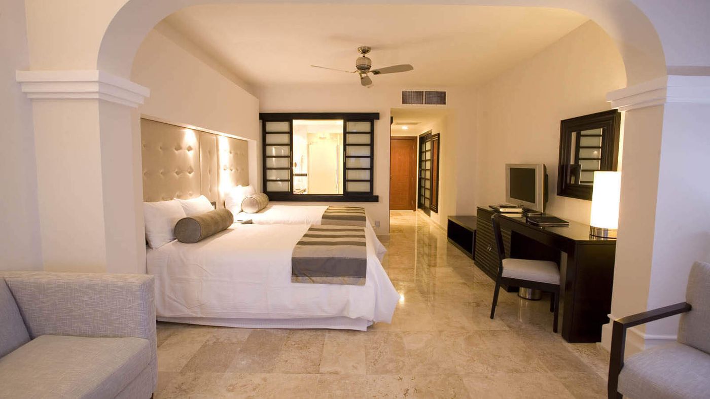 Grand Sunset Princess