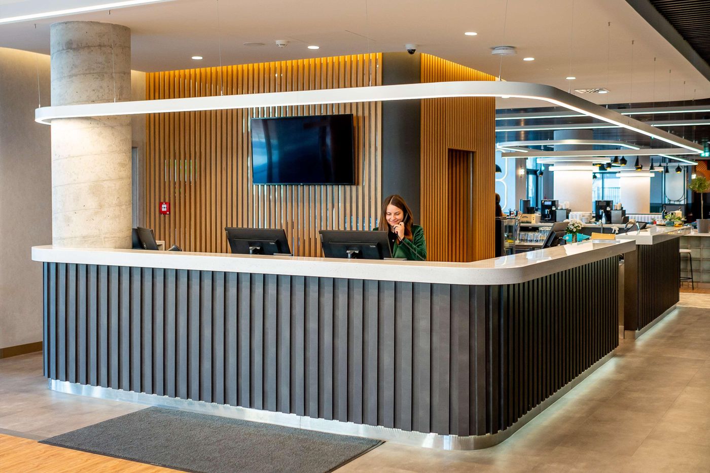 Focus-Hotel-Premium-Warszawa-Lobby-1