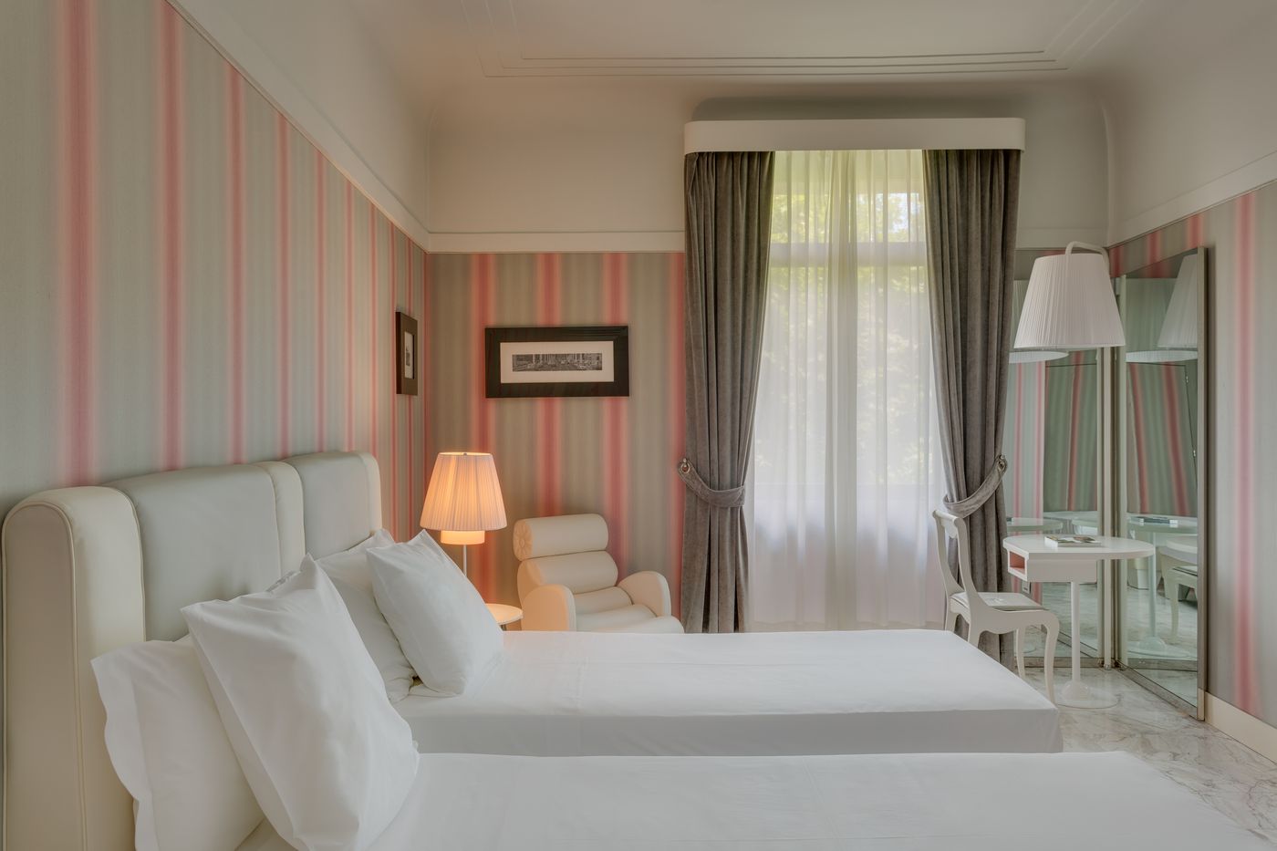 Grand-Hotel-Palace-Room-49