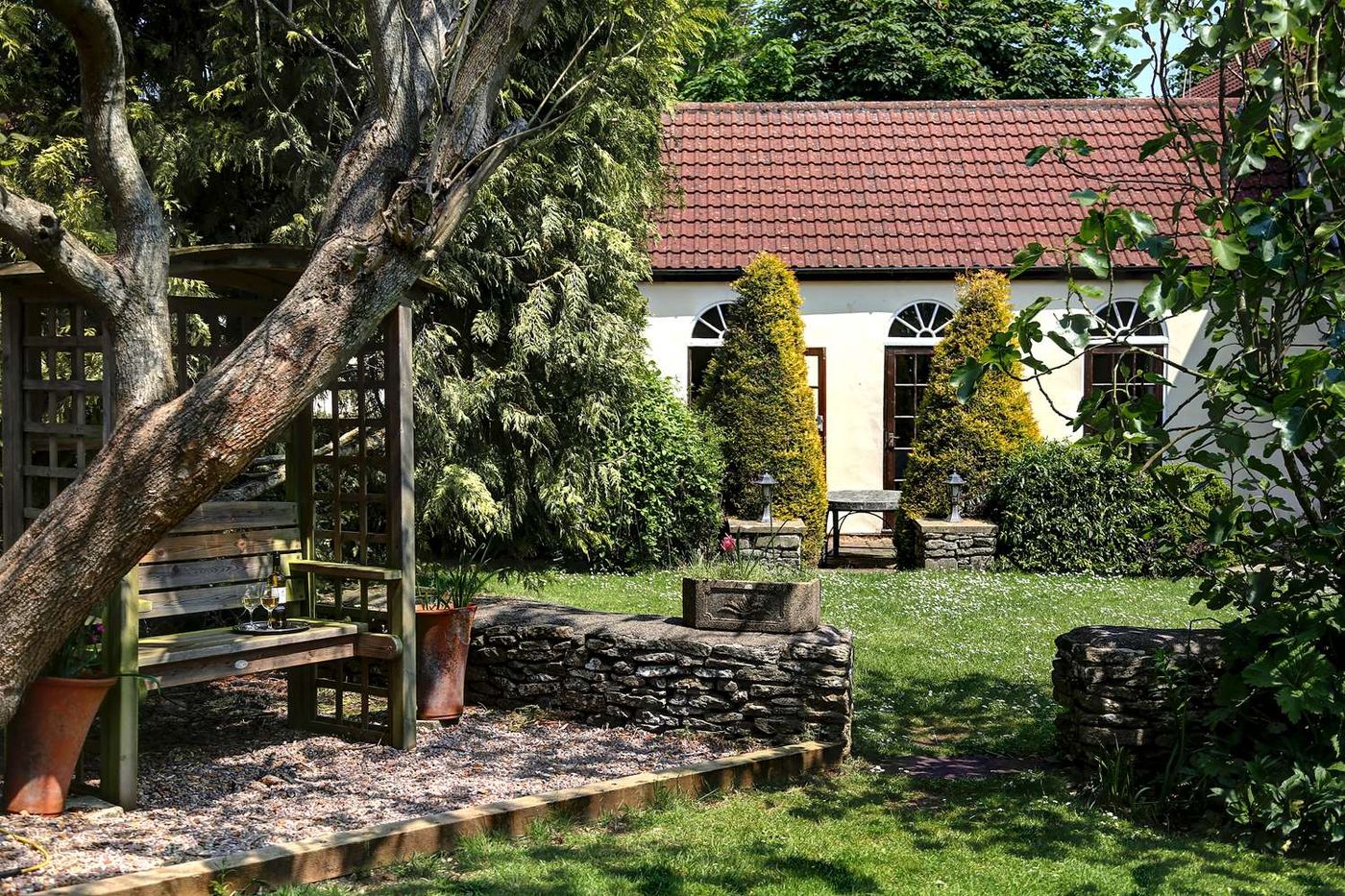 Best Western The Compass Inn-United Kingdom-Badminton-General view-3