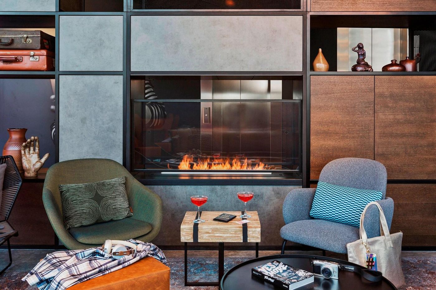 Moxy-Copenhagen-Sydhavnen-Lobby-18