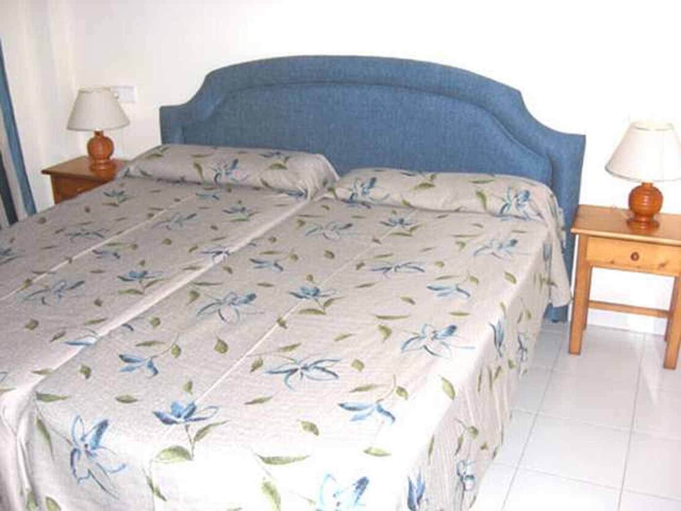 Roc Illetas Bouganvilla Apartments