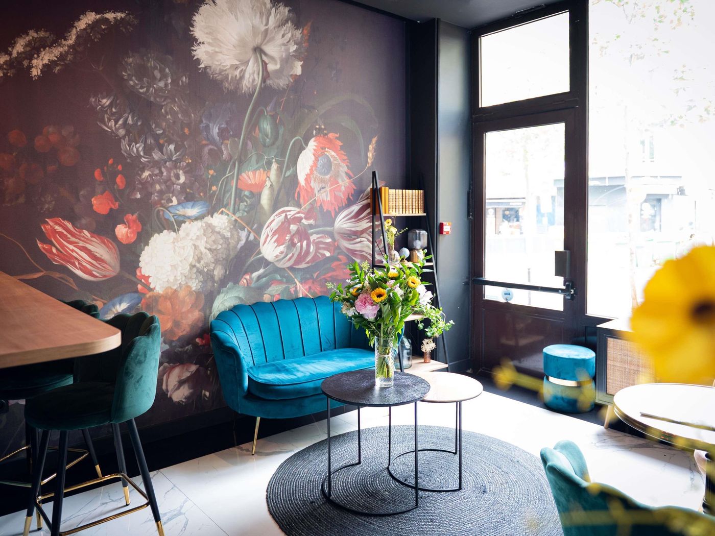 ibis-Styles-Paris-Batignolles-Bar-17