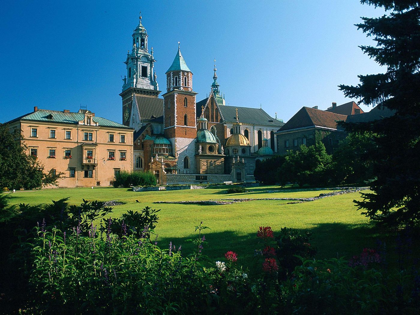 ibis-Krakow-Centrum-Sports-and-Entertainment-4