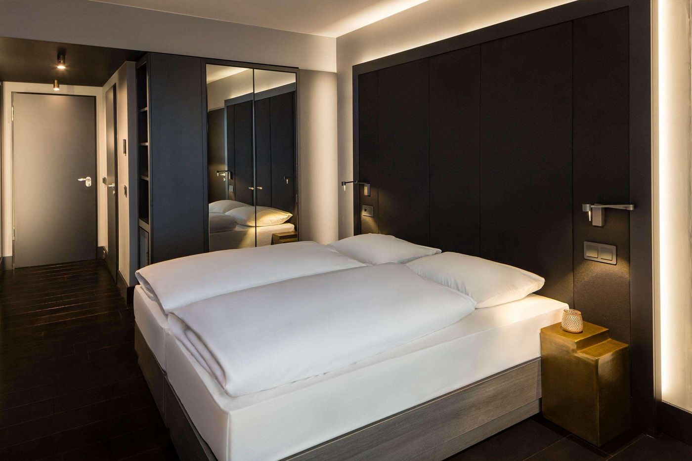 Hotel-Amano-East-Side-Room-6