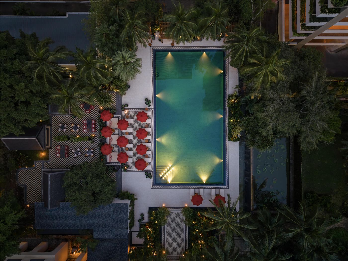 Anantara-Siam-Bangkok-Pool-88