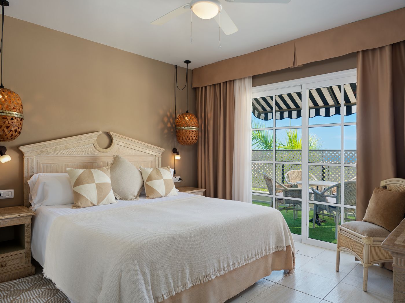 Gran-Oasis-Resort-Room-29