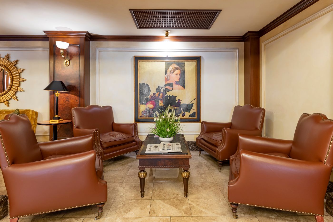 River-Chateau-Lobby-12