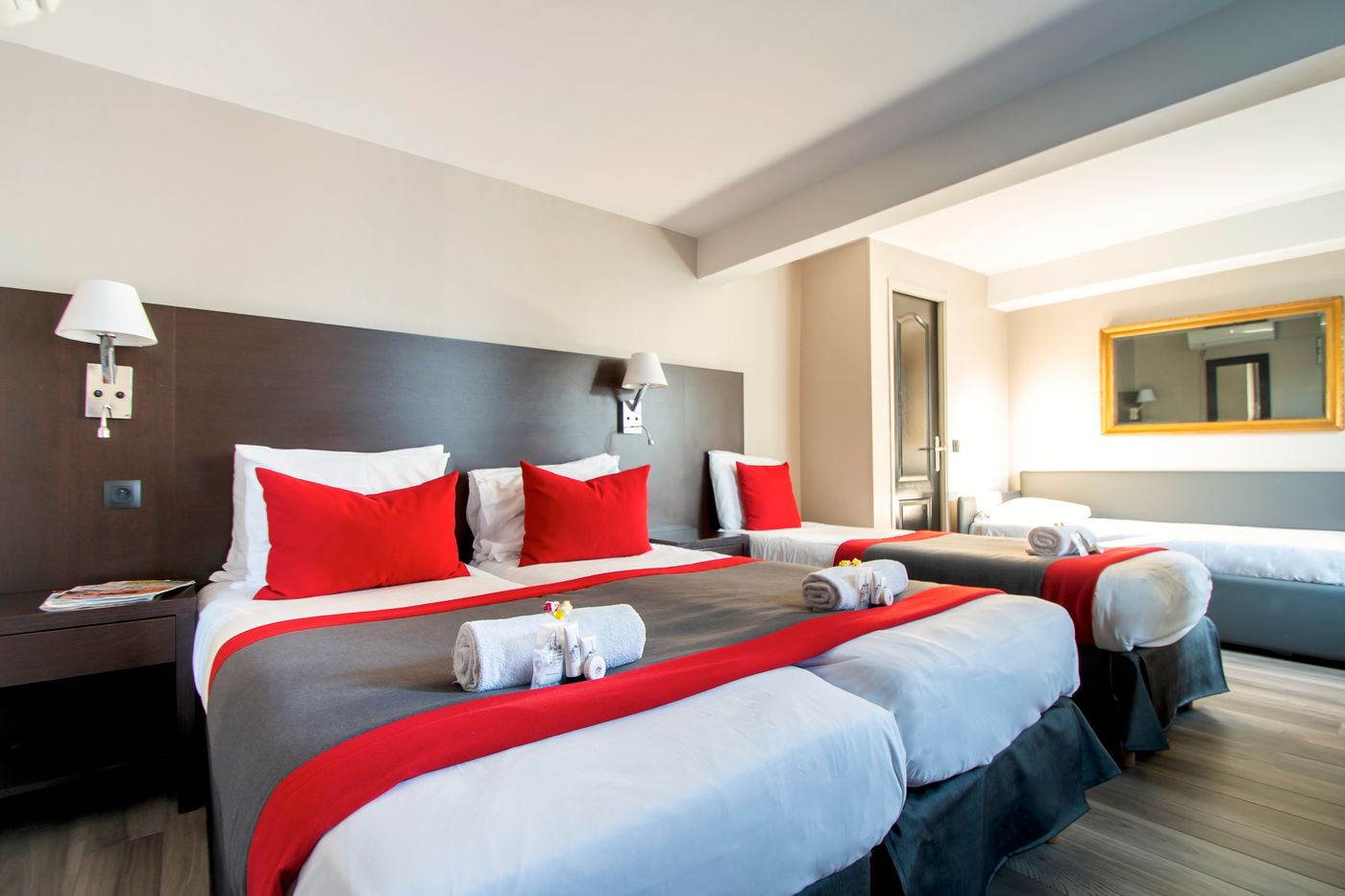 Migny-Opera-Montmartre-Room-22