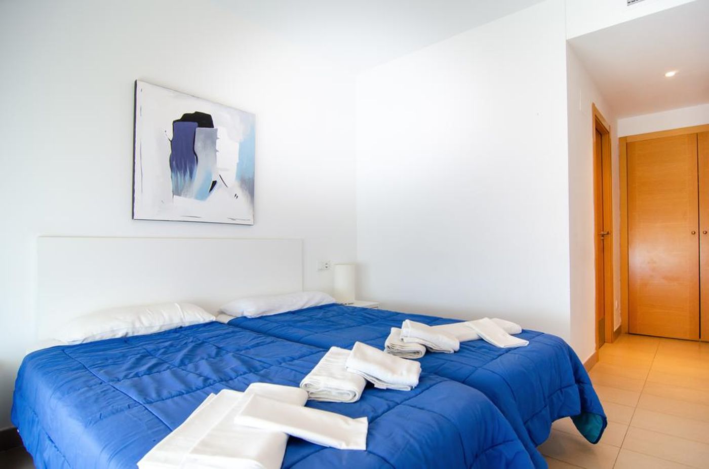 Torre DOboe Apartments