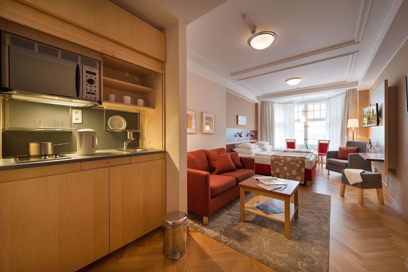 EA-Hotel-Julis-Room-23