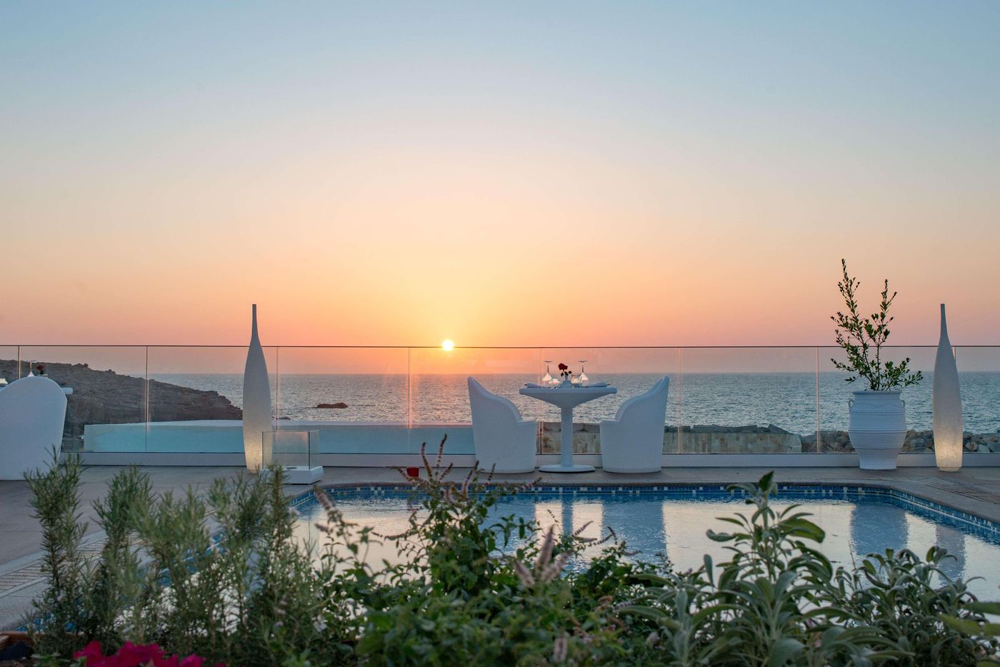 The-Royal-Blue-General-view-7