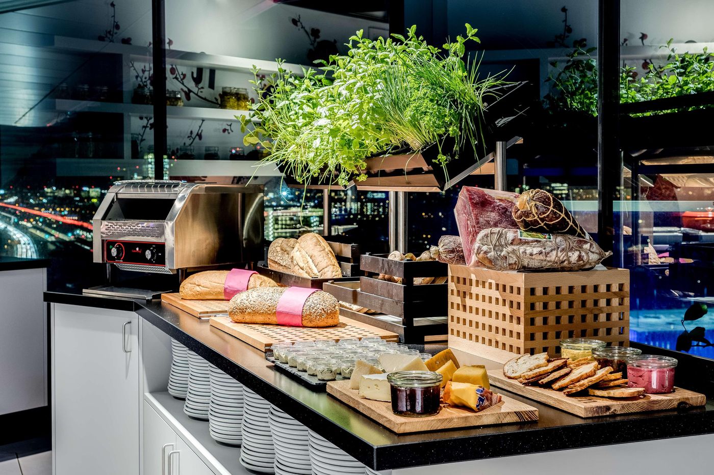 Nhow-Amsterdam-Restaurant-63