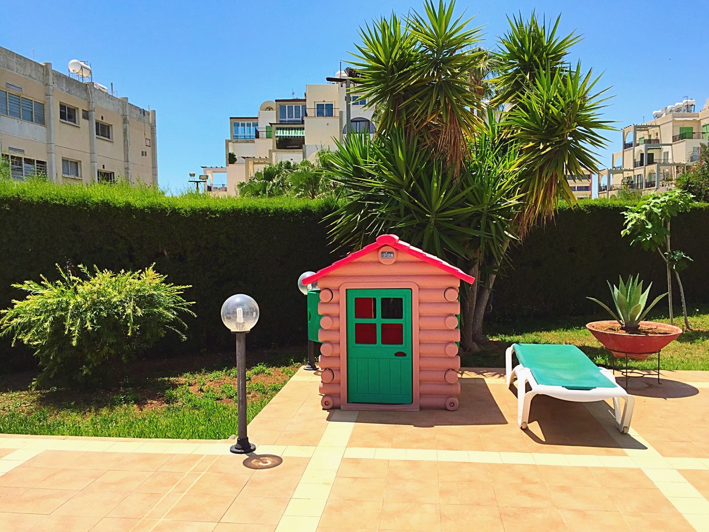 Blue-Crane-Hotel-Apts-General-view-6