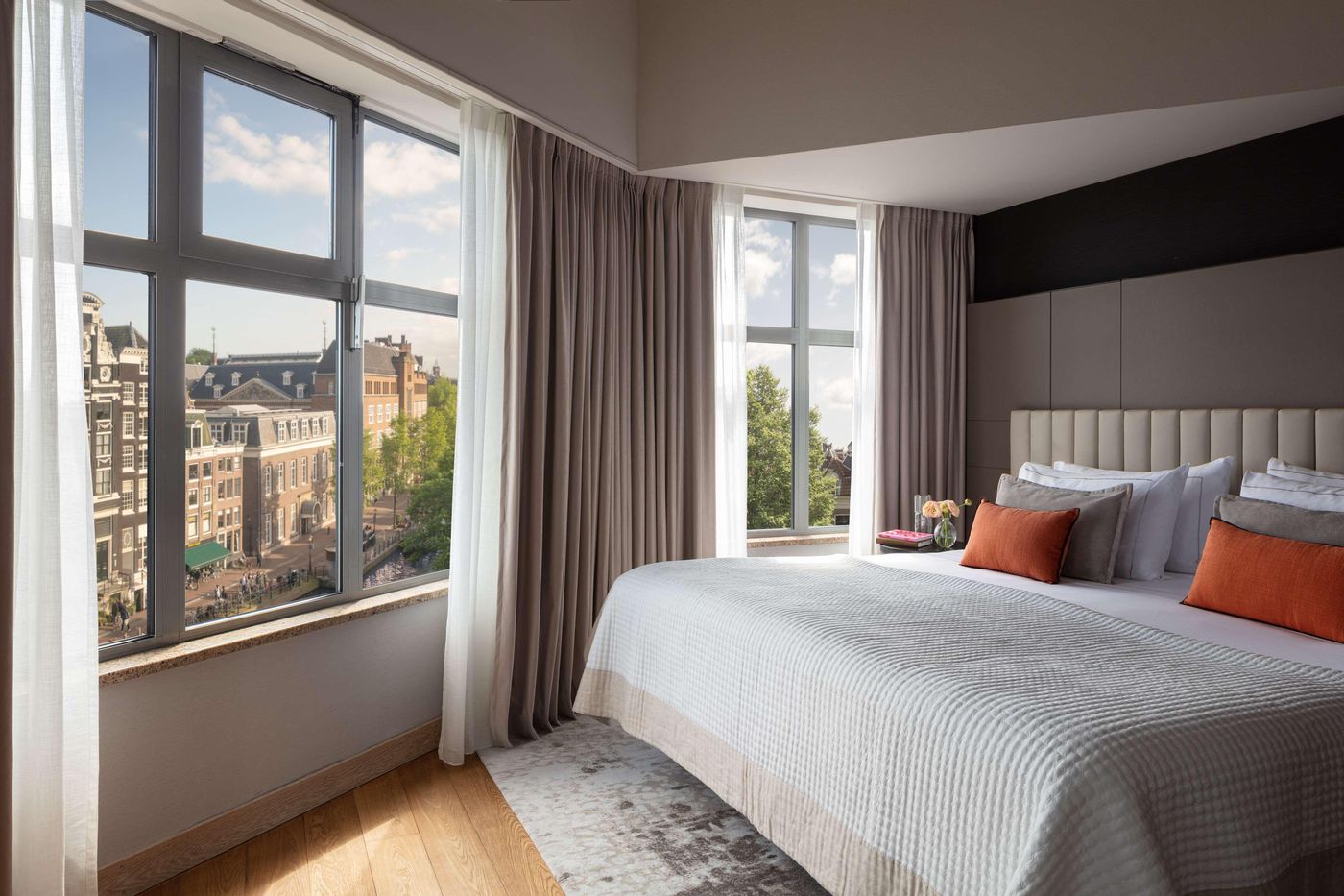 Anantara-Grand-Hotel-Krasnapolsky-Amsterdam-Room-22