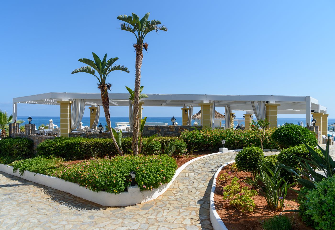 Alexander-Beach-Hotel-and-Village-Restaurant-12