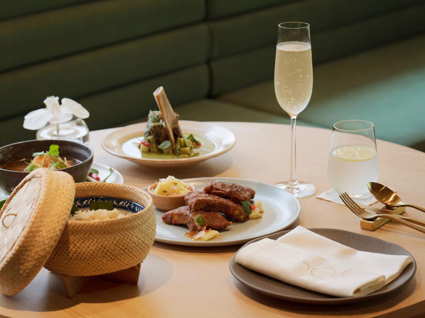 Movenpick-BDMS-Wellness-Resort-Bangkok-Restaurant-64