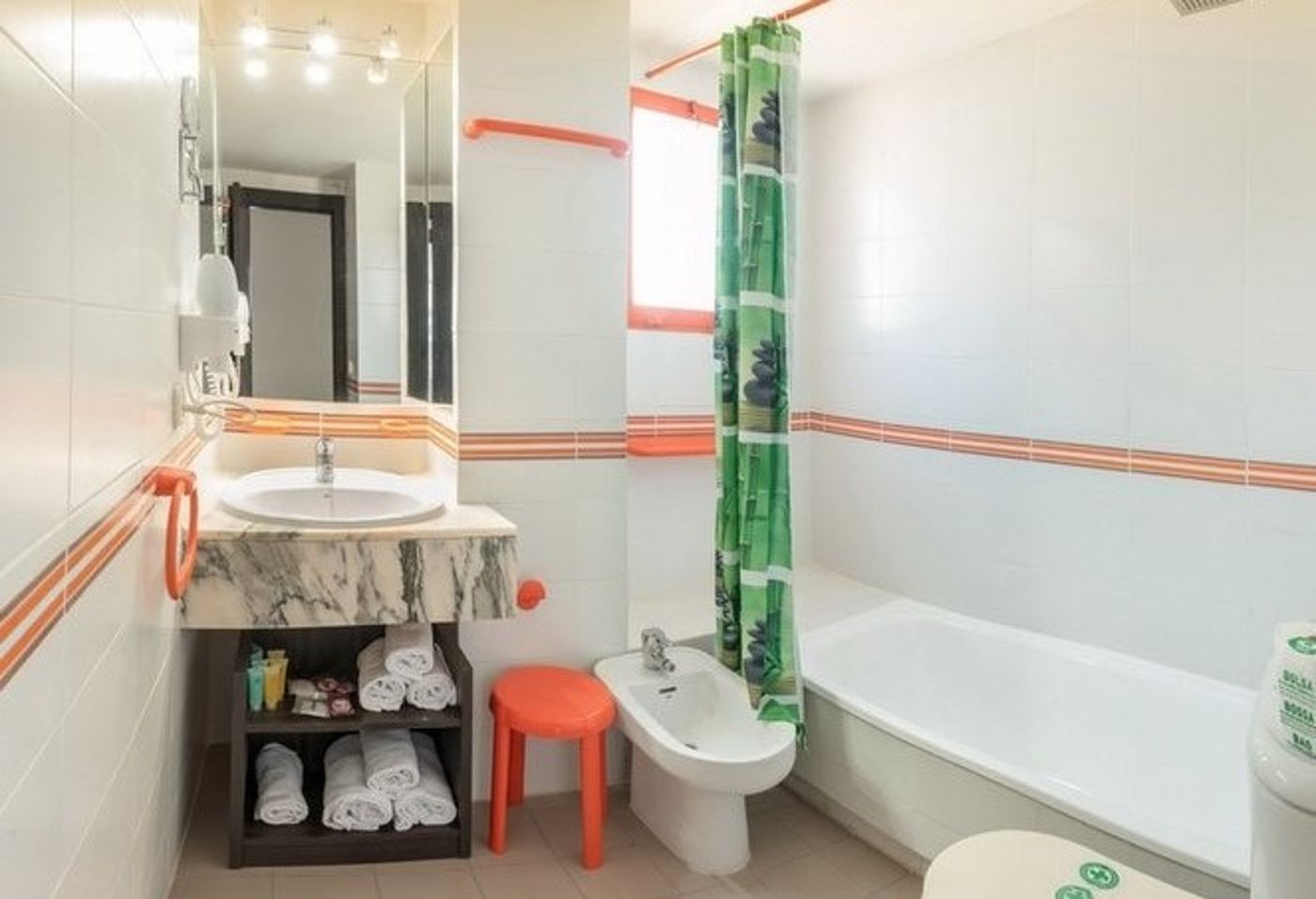 Magic Tropical Splash