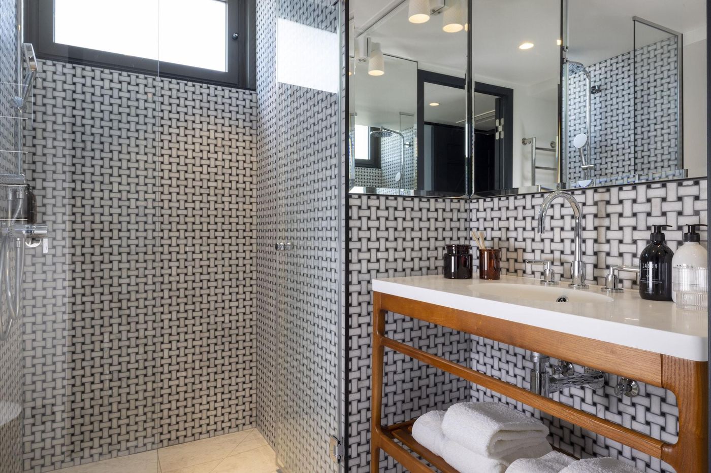 Quinzerie-Hotel---Tour-Eiffel-Room-45