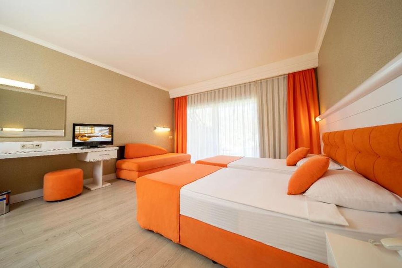 Sueno-Hotels-Beach-Side-Room-27