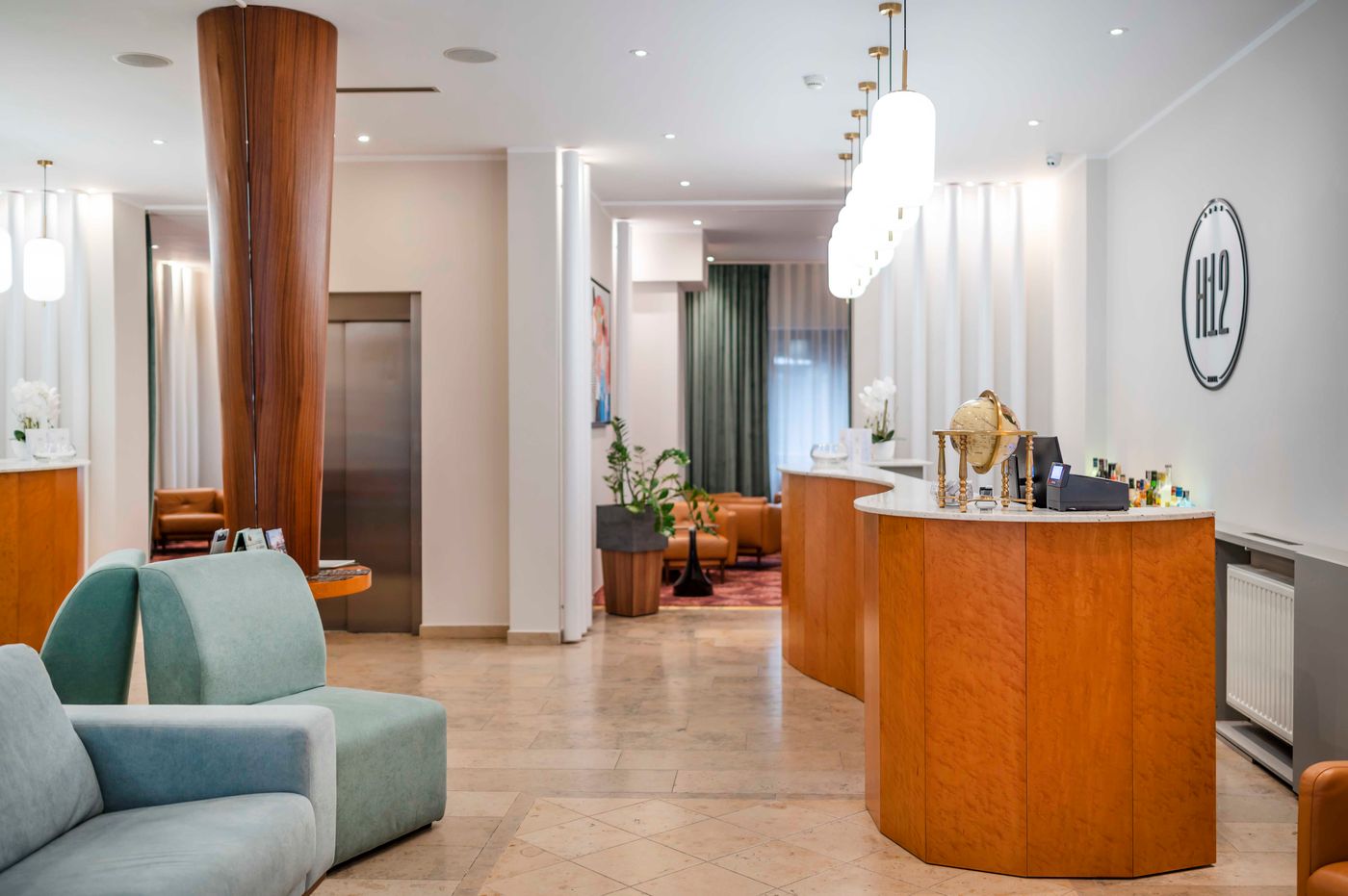 Hotel-H12-General-view-11