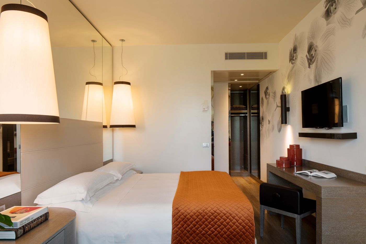 Starhotels-E-c-ho-Milano-Room-16