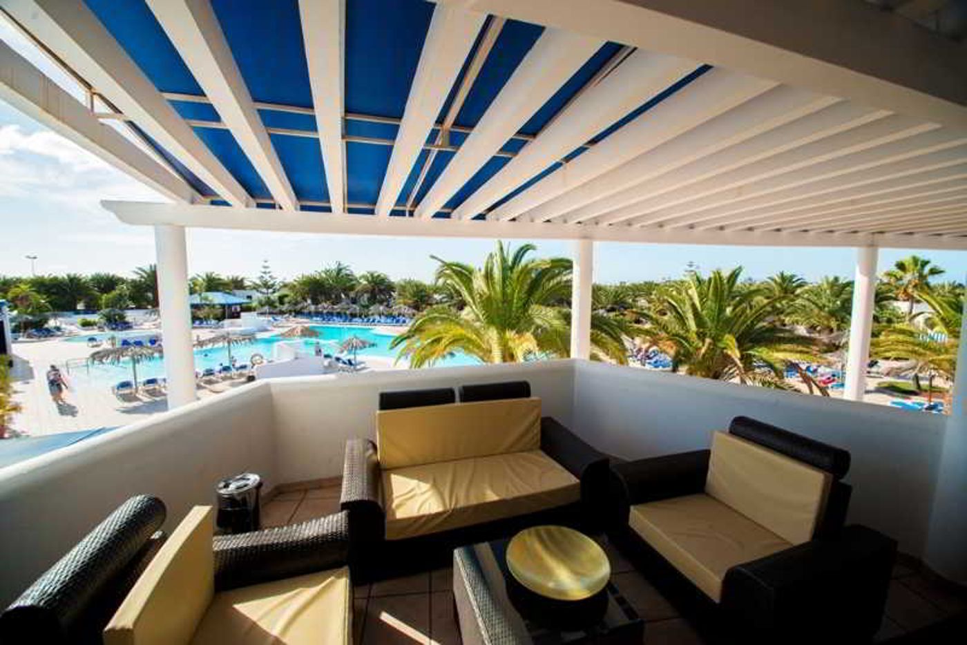 Rio-Playa-Blanca-Pool-40