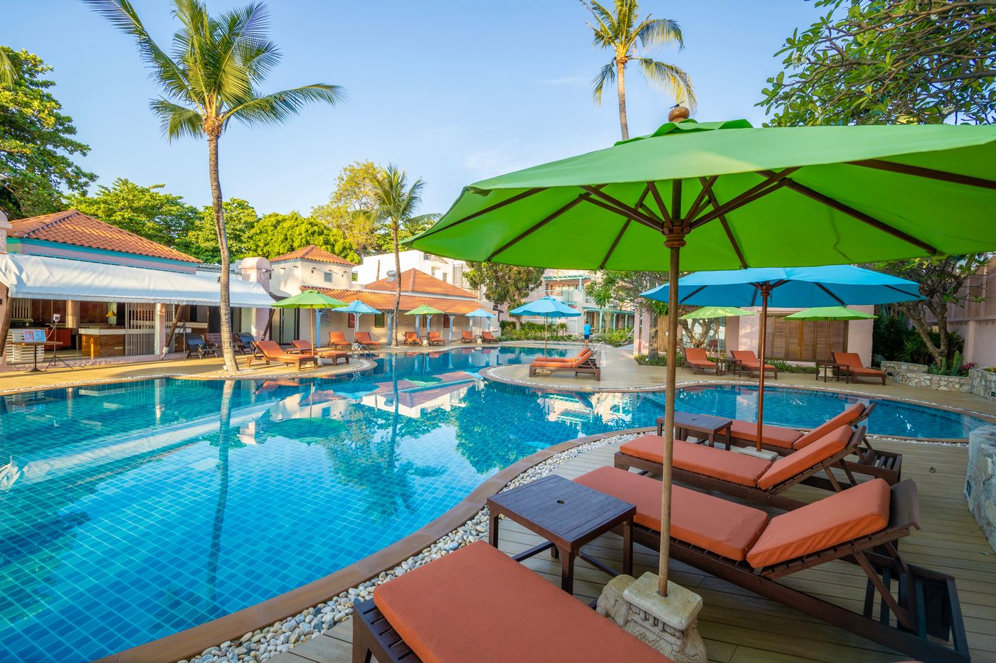 Baan-Samui-Resort-Pool-8