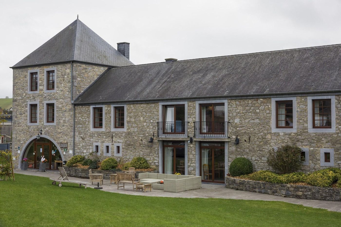 La Ferme Château de Laneffe-Belgium-WALCOURT-General view-3