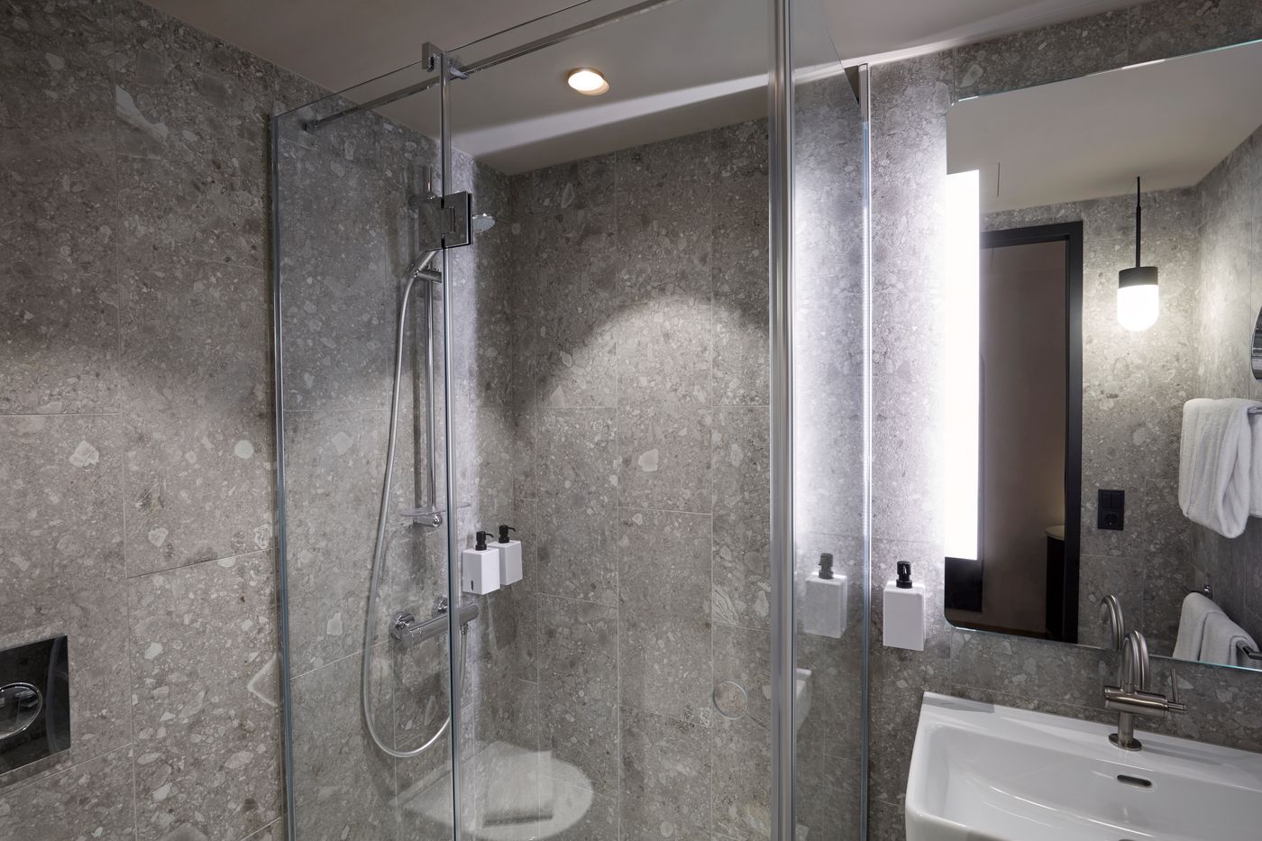 Scandic-Munchen-Macherei-Room-24