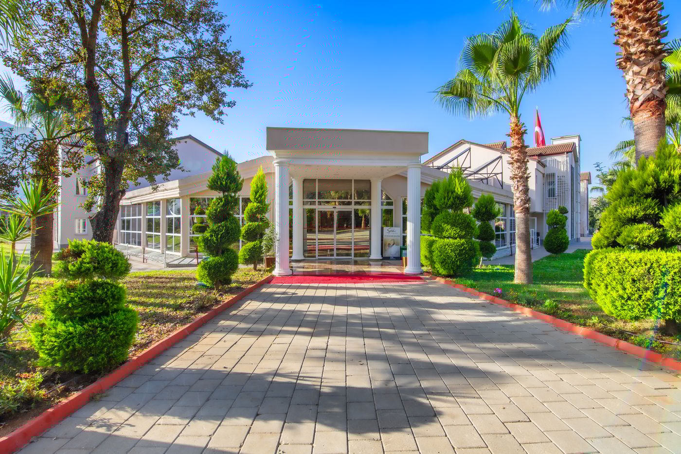 Sahra Su Holiday Village & Spa