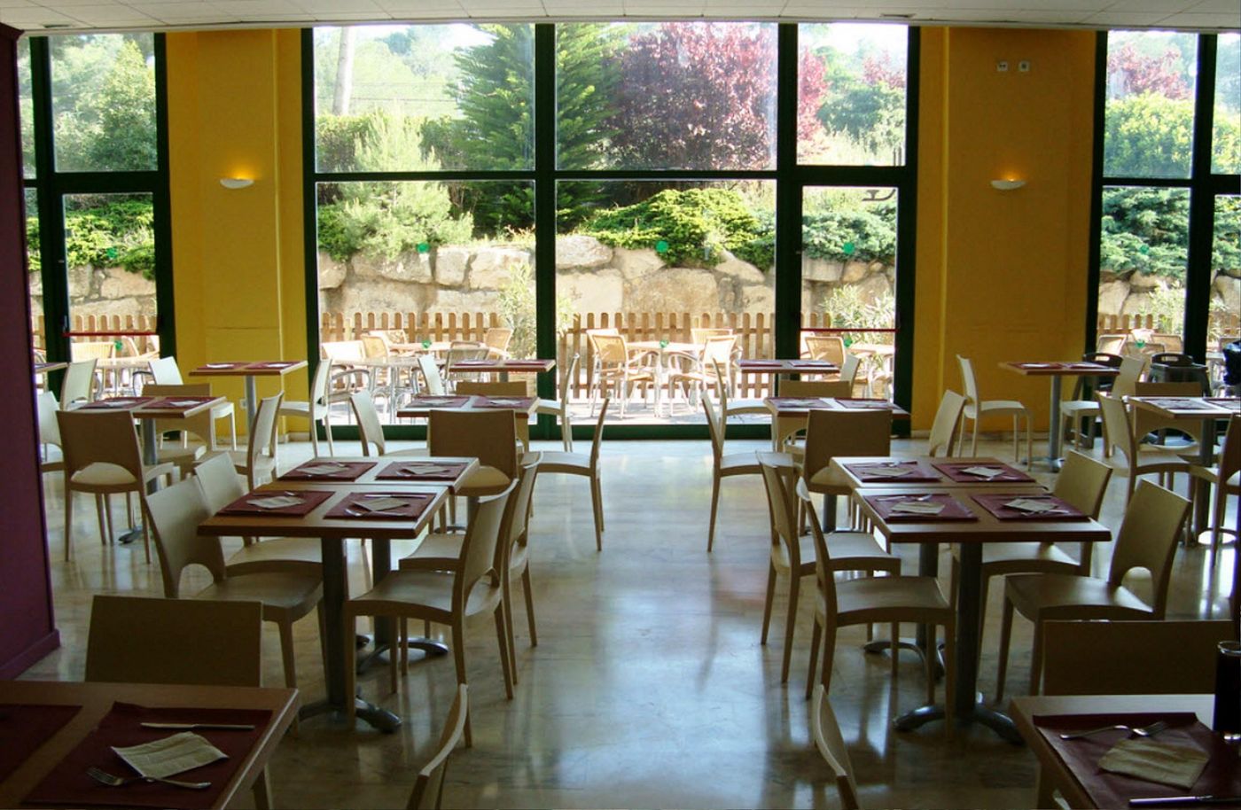 Festival-Village-Restaurant-23