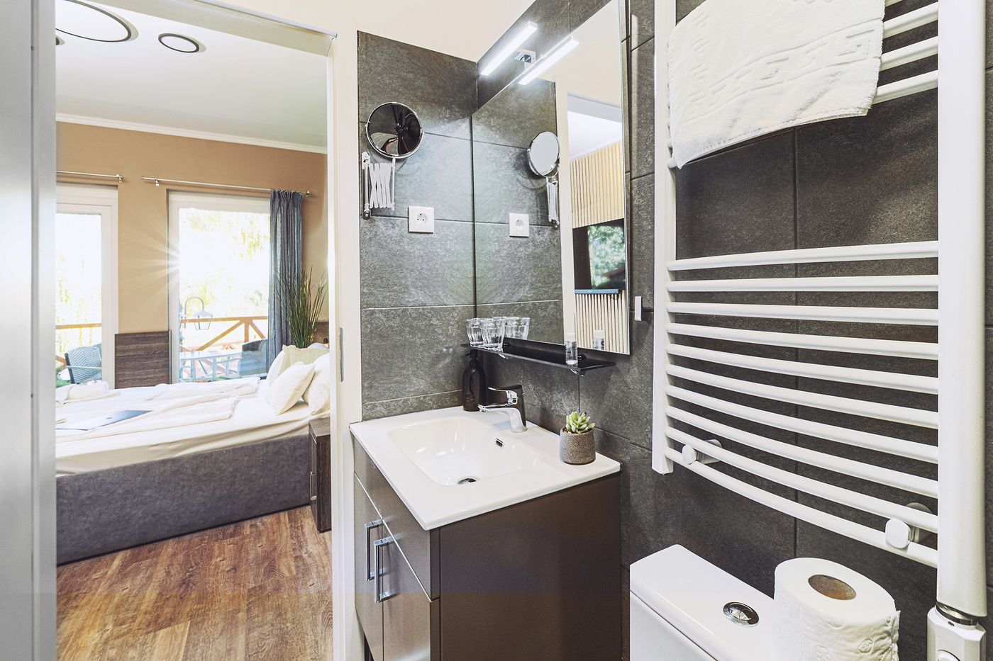 Martoni-Resort-Room-21