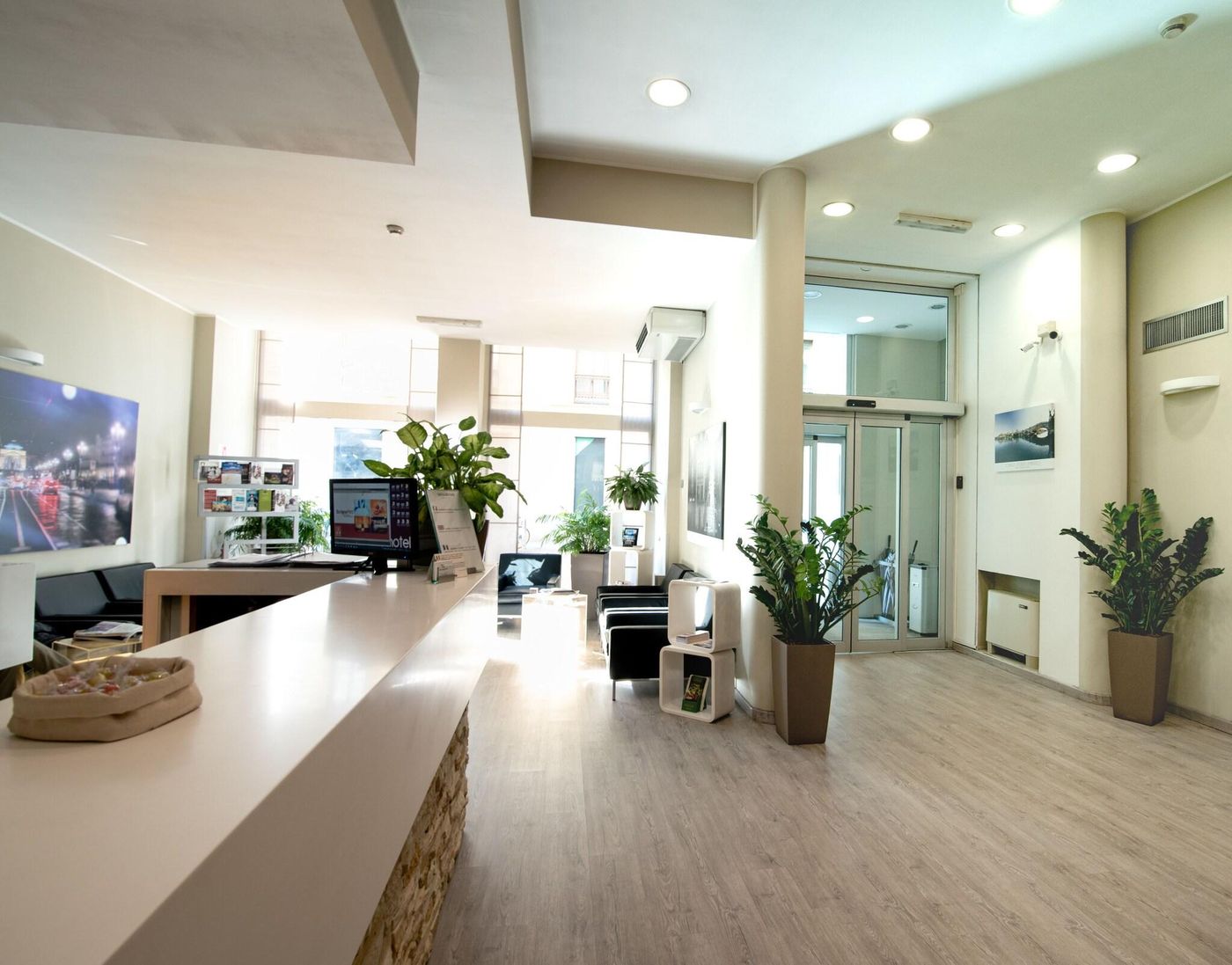 Best Quality Hotel Gran Mogol - Italy - TURIN - Lobby - 8