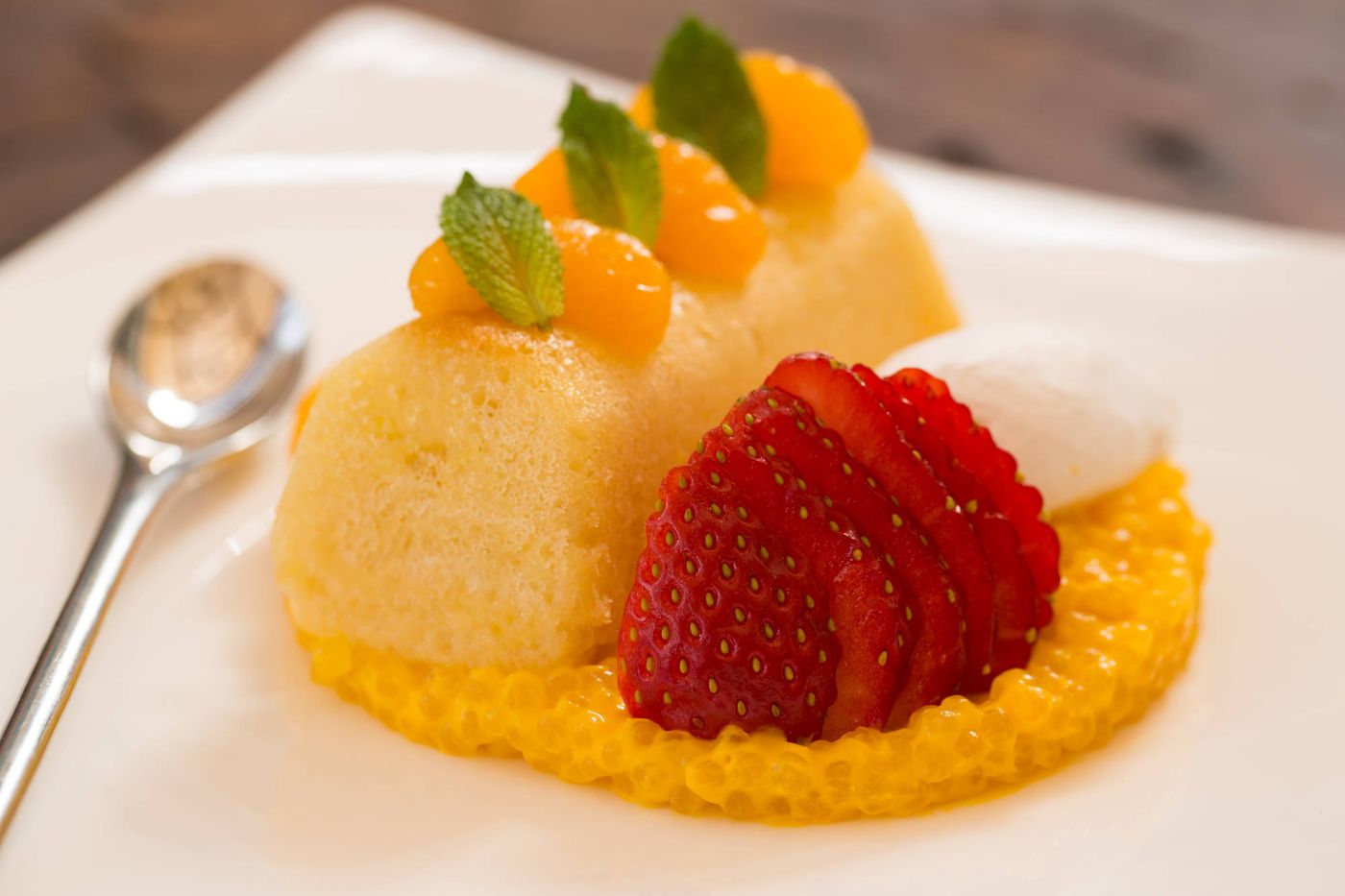 Jumeirah-Creekside-Restaurant-52