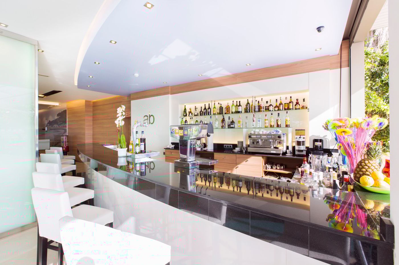 Aguabeach - Adults Only