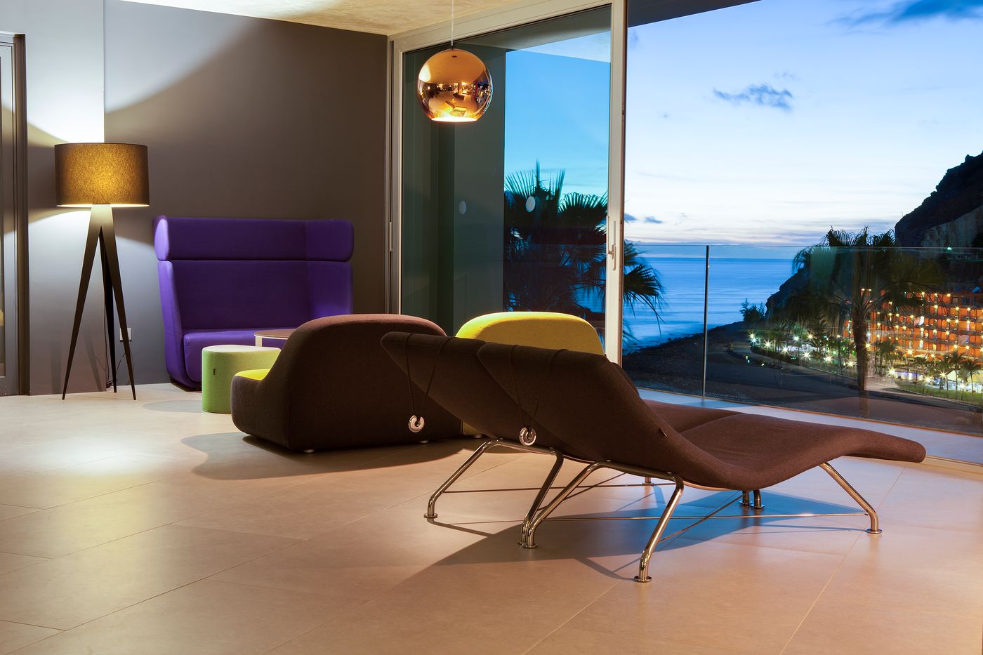 Riviera-Vista-Lobby-34