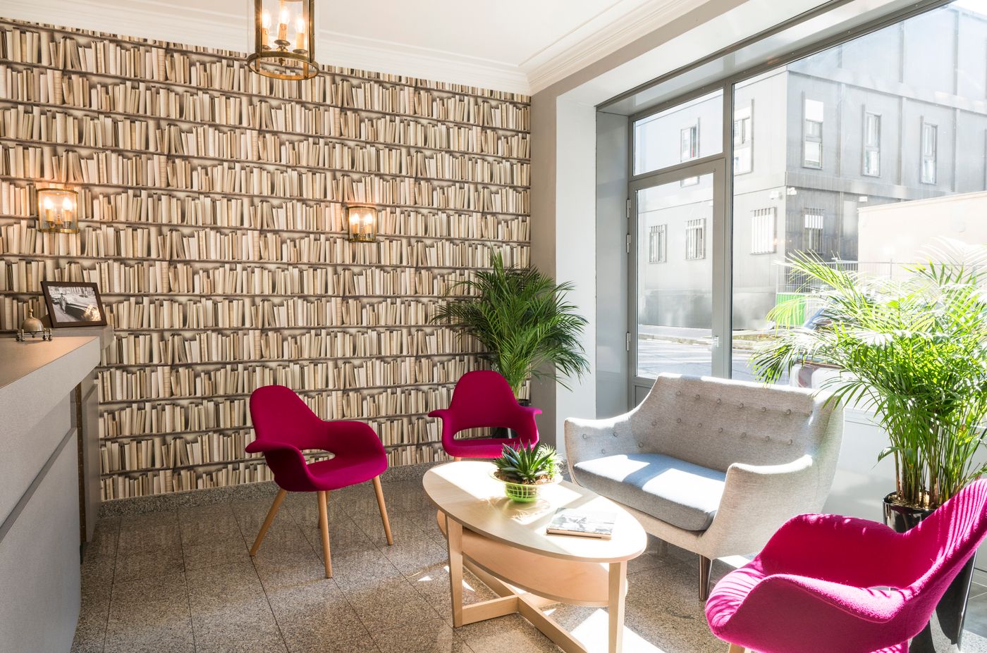 Des-Ecrivains-Lobby-1